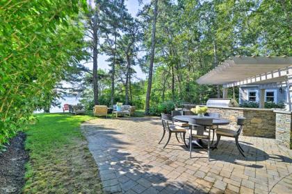 Lakefront Mashpee Home with Kayak and Outdoor Kitchen! - image 12