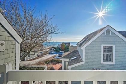 Cape Cod Casa with Ocean View and Pvt Beach Access - image 2