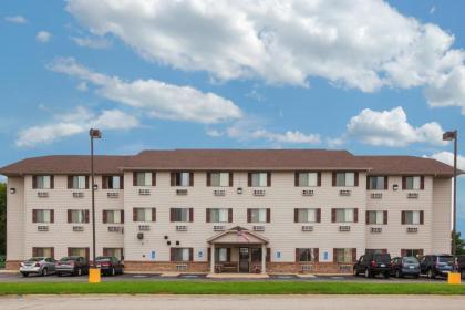 Super 8 by Wyndham Mason City - image 10