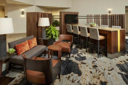 Marriott Cincinnati Northeast - image 15