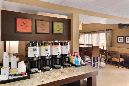 Hampton Inn Cincinnati Kings Island - image 14