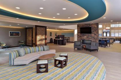 Homewood Suites by Hilton Cincinnati/Mason - image 5