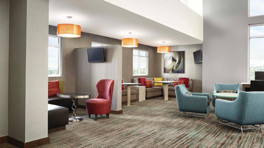 Residence Inn by Marriott Cincinnati Northeast/Mason - image 3