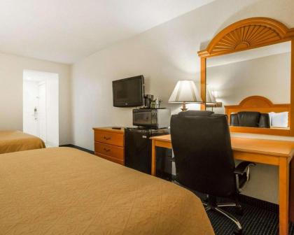 Quality Inn Massena - image 8