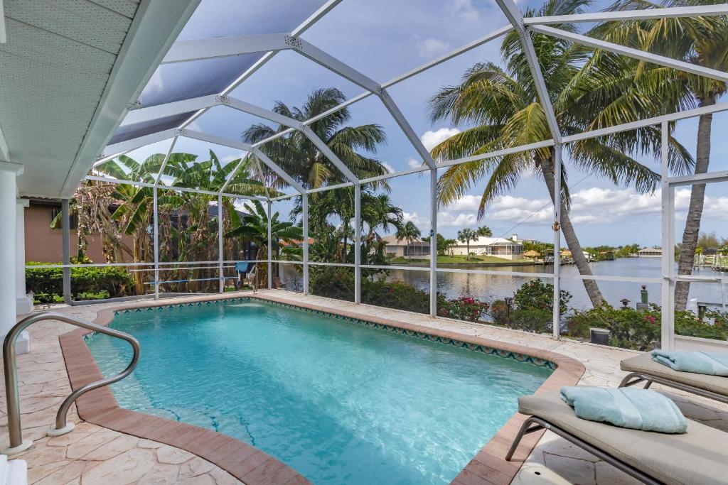 Waterways Views Heated Pool - Villa Mermaid Cove - Cape Coral FL - image 2