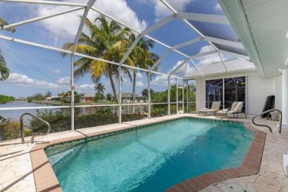 Waterways Views Heated Pool - Villa Mermaid Cove - Cape Coral FL - image 6