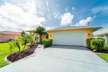 Southern Exposure with Heated pool - Villa Nature View - Roelens Vacations - image 8