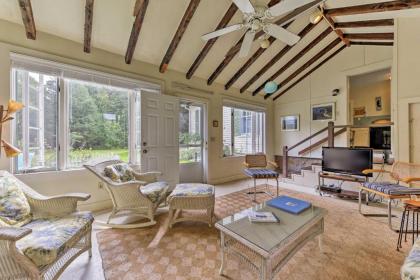 Mattapoisett House with 7 Acres and Private Beach - image 10