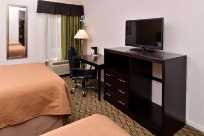 Quality Inn and Suites Matteson - image 12
