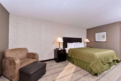 Quality Inn and Suites Matteson - image 15