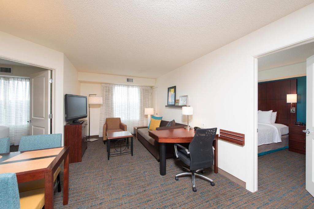 Residence Inn Toledo Maumee - image 7