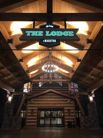 The Lodge at Mauston - image 2