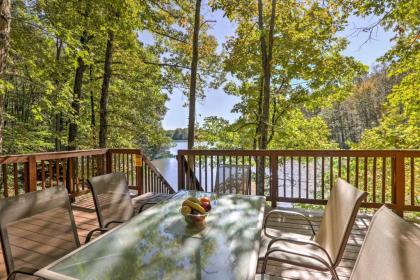 Hocking Hills Lake Cabin with Hot Tub Deck and Dock! - image 10