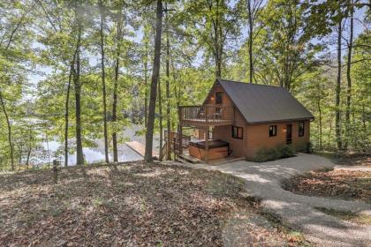 Hocking Hills Lake Cabin with Hot Tub Deck and Dock! - image 5