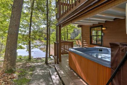 Hocking Hills Lake Cabin with Hot Tub Deck and Dock! - image 8