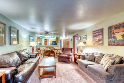 Aspen Village Golf Course Condo - Fairways 71 - main image