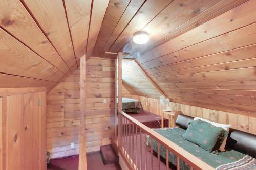 Avery West Shore Cabin - image 3