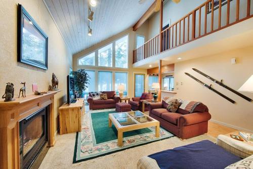 Evergreen House by Casago McCall - Donerightmanagement - image 3