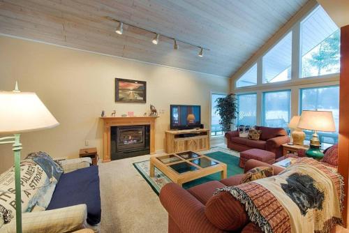 Evergreen House by Casago McCall - Donerightmanagement - image 4