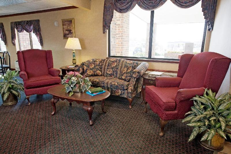 Americas Best Value Inn McMinnville - image 3