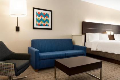 Holiday Inn Express Hotel & Suites McAlester an IHG Hotel - image 10