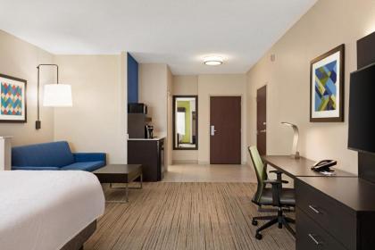 Holiday Inn Express Hotel & Suites McAlester an IHG Hotel - image 6