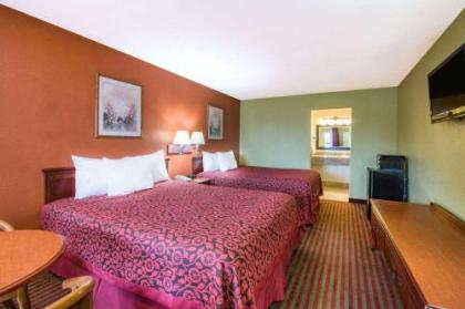 Days Inn by Wyndham McAllen - image 2