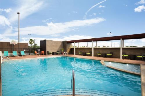 Home2 Suites By Hilton McAllen - image 5