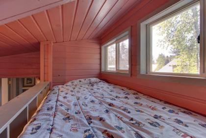 Bristlecone Cabin - image 15