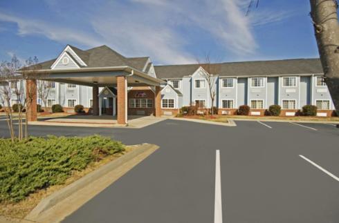 America's Best Value Inn & Suites-McDonough - main image