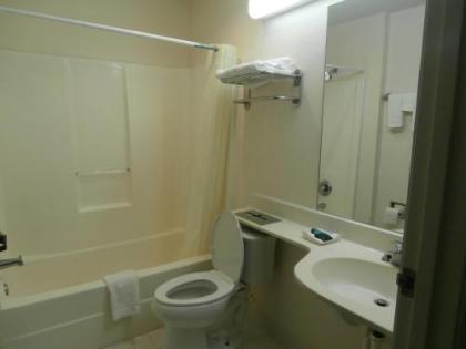 America's Best Value Inn & Suites-McDonough - image 5