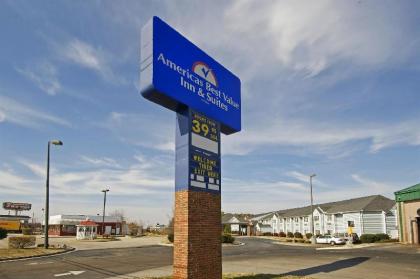 America's Best Value Inn & Suites-McDonough - image 9