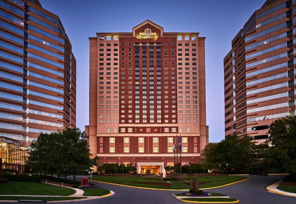 The Ritz-Carlton Tysons Corner - main image