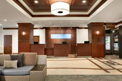 Courtyard by Marriott Tysons McLean - image 9