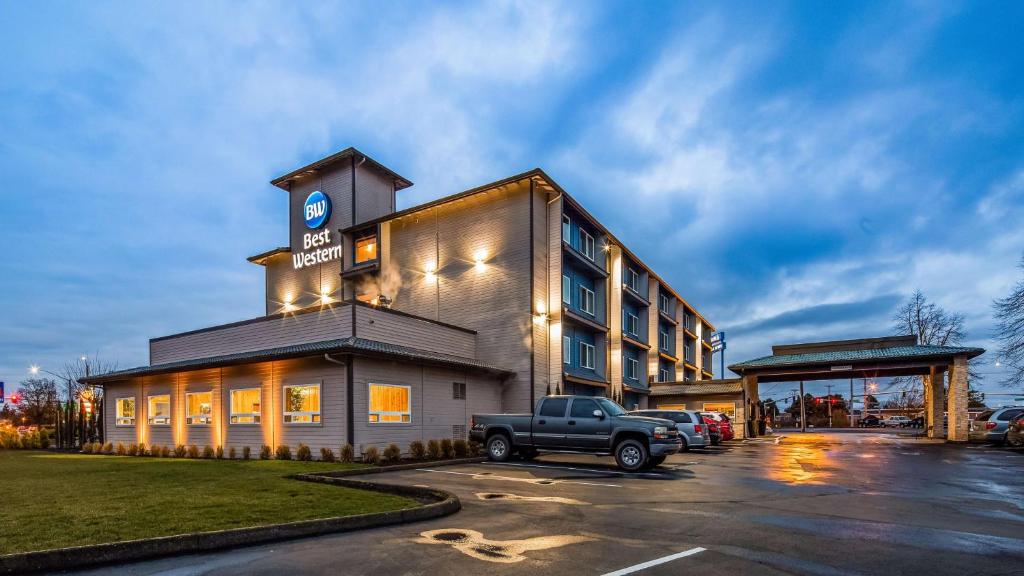 Best Western McMinnville Inn - main image