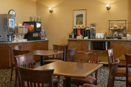 Red Lion Inn & Suites McMinnville - image 2