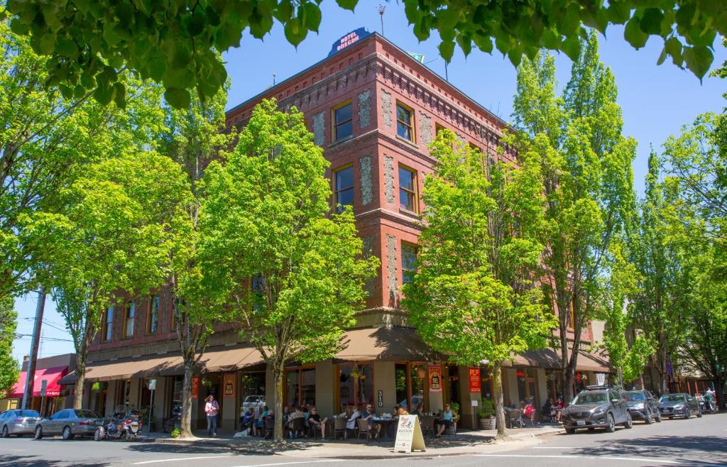 McMenamins Hotel Oregon - main image