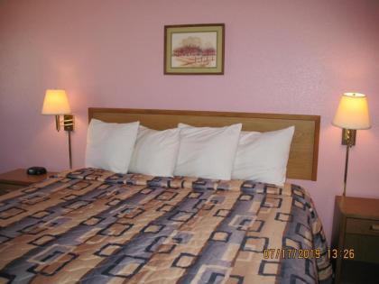 Executive Inn - image 2