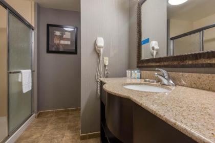 Hampton Inn Meadville - image 14