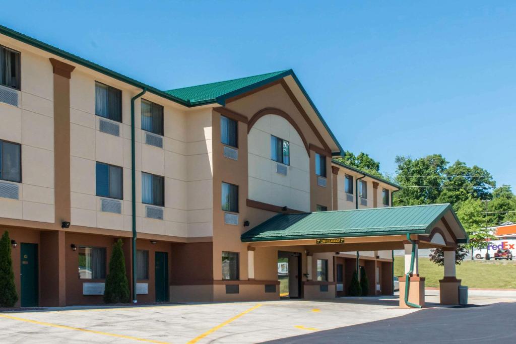 Quality Inn Meadville - main image