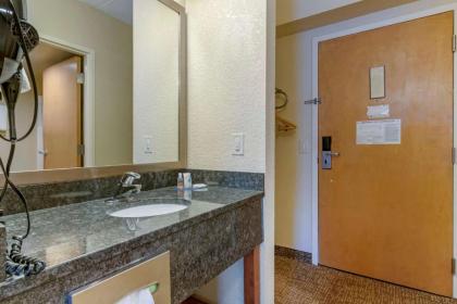 Comfort Inn Mechanicsburg – Harrisburg South - image 15