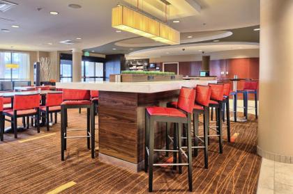 Courtyard by Marriott Harrisburg West/Mechanicsburg - image 6