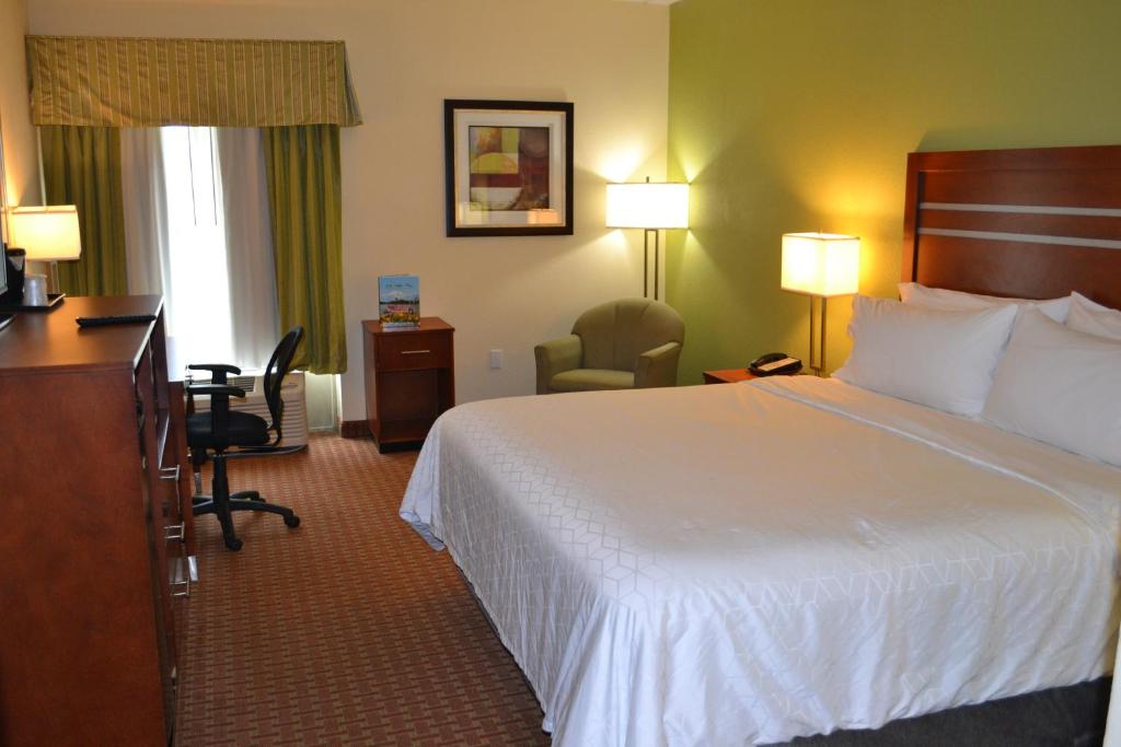 Holiday Inn Express Harrisburg SW - Mechanicsburg an IHG Hotel - image 7