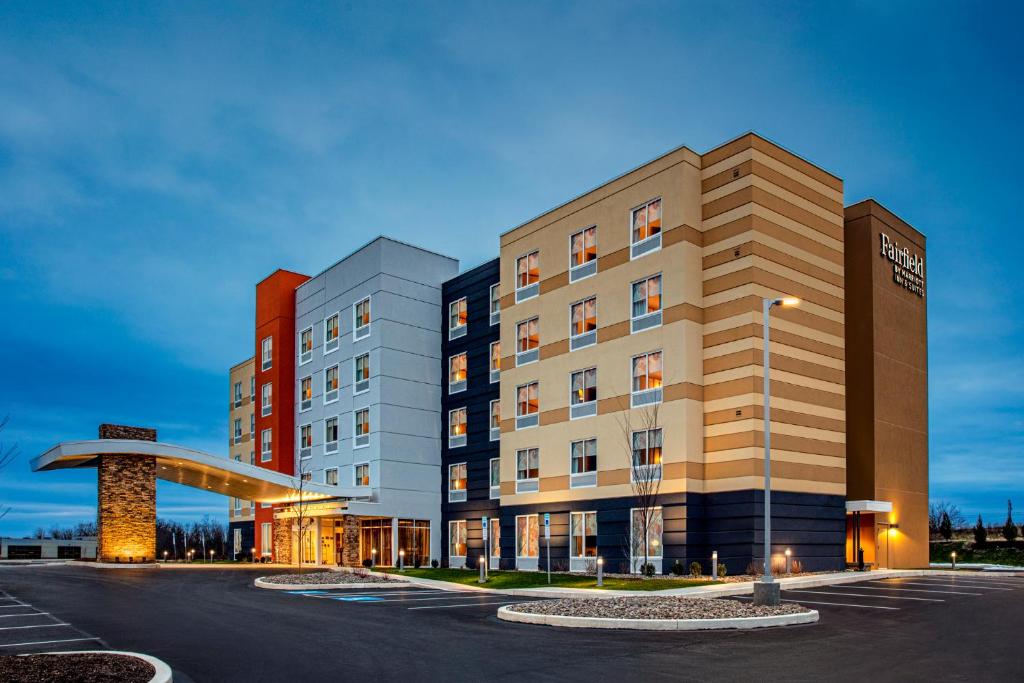 Fairfield by Marriott Inn & Suites Harrisburg West/Mechanicsburg - image 4