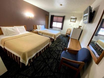 Woodland Inn  Suites medford Wisconsin