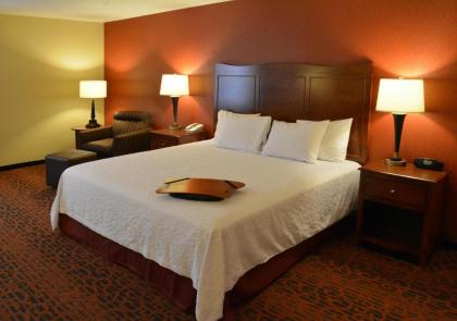 Hampton Inn Medford - image 19