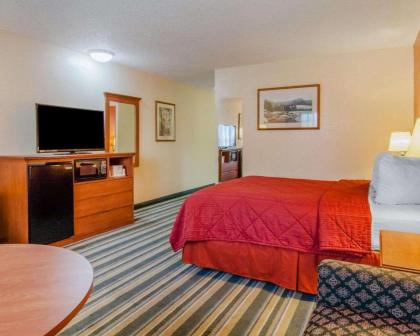 Quality Inn & Suites Medford Airport - image 3