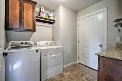 Cozy Home with Yard - 3 Mi to Downtown Medford! - image 13