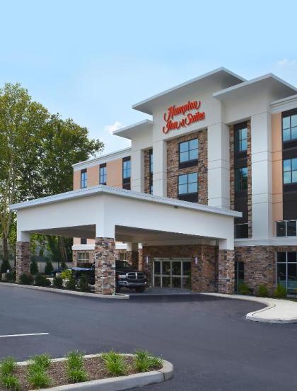 Hampton Inn  Suites Philadelphiamedia media Pennsylvania