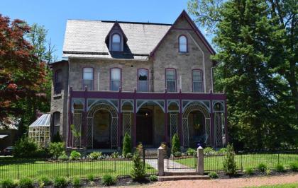 Gifford Risley House Bed and Breakfast media Pennsylvania